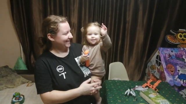 Настя поёт Бременских музыкантов смотреть онлайн