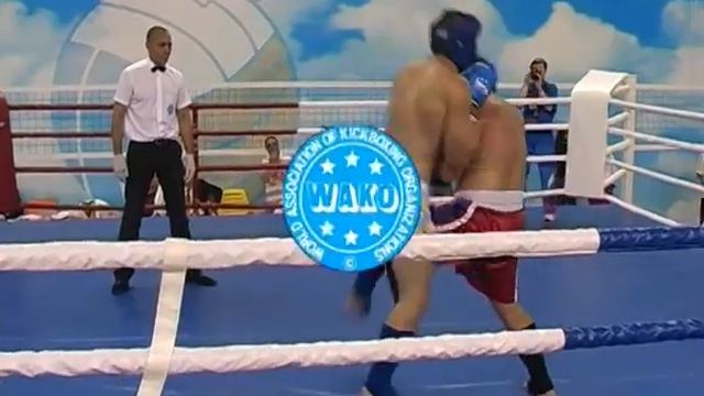 РОЛИК КИК БОКС 2011 смотреть онлайн