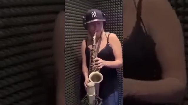 классно исполняет смотреть онлайн