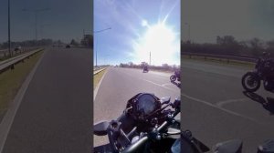 Kawasaki Z400 vs