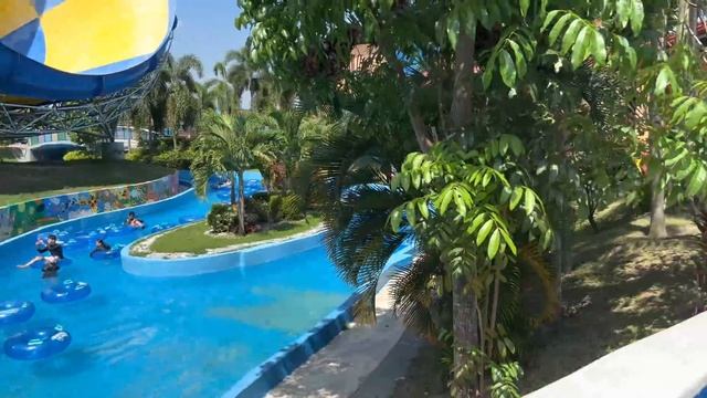 Full Tour at the NEWEST Waterpark in the Philippines - AQUA PLANET! | 4K HDR | Clark, Pampanga смотреть онлайн