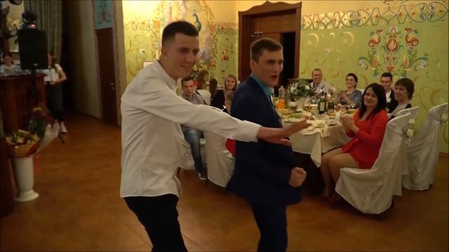Ведущий на свадьбу. Красивая свадьба. Выездная церемония. Харьков. смотреть онлайн