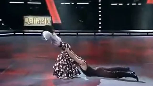 Лёд и Пламень. Казанова-Кастомаров. Кармен-Хабанера смотреть онлайн