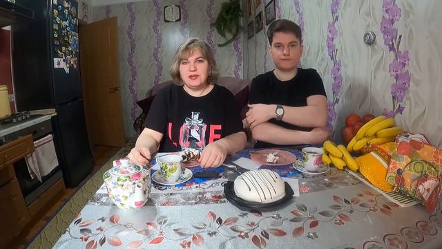ВЛОГ/ МУКБАНГ/Прогул прощён/ Чай с тортиком смотреть онлайн
