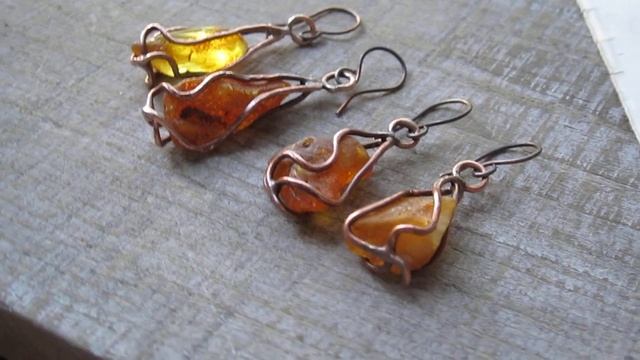 Серьги из меди и дикого янтаря с Балтийского побережья, медные серьги ручной работы смотреть онлайн