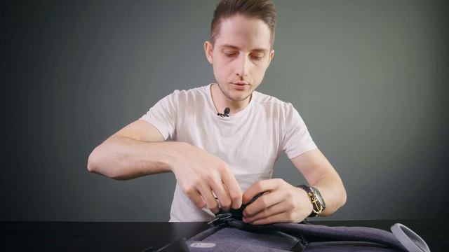 XD Design Cathy: первый в мире рюкзак с тревожной кнопкой смотреть онлайн