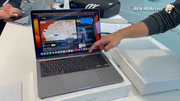 Apple MacBook Pro 13" / M2 chip | BEN-AllAccess