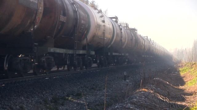 Ваулово 2013. 2ТЭ10М-0923, 2ТЭ10В-5044, 2ТЭ10У-0251 (РЖД)