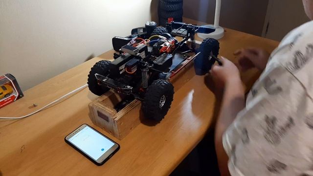 Driftomaniacs f1 pitstop challenge смотреть онлайн