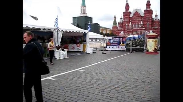 КРАСНАЯ ПЛОЩАДЬ или ПОЛНЫЙ ПИПЕЦ... смотреть онлайн