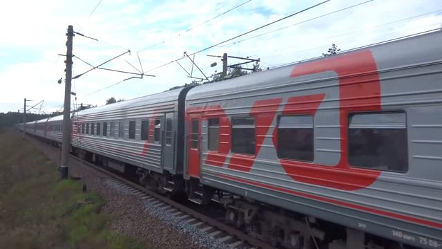Электровоз ЭП1М-677 с пассажирским поездом смотреть онлайн