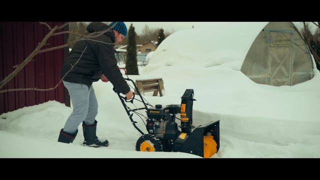Конец зимы в деревне. Какие были проблемы со снегоуборщиком Champion ST556? смотреть онлайн