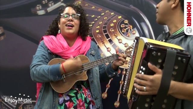 La Santa Cecilia Visits Hohner смотреть онлайн