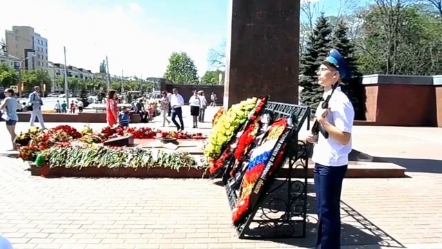 встанем- кавер Андрей Кочеров смотреть онлайн