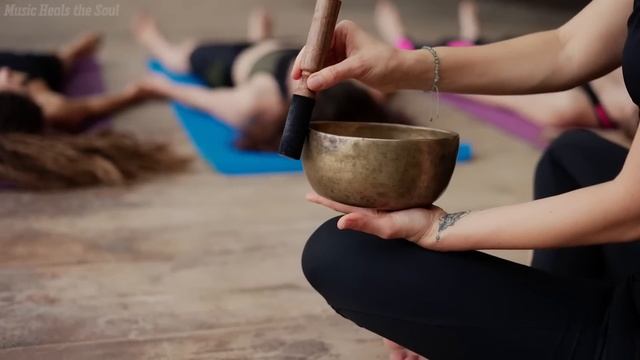 Deshazte De Toda Mala Energía • Sonidos Curativos Tibetanos • Reducir El Estrés Y Ansiedad смотреть онлайн