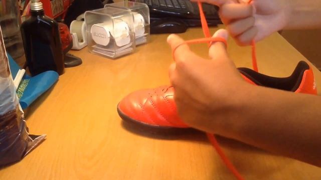 ЛАЙФХАК Как быстро завязать шнурки смотреть онлайн