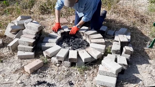 Build The Coolest Backyard Fire Pit in Under 10 Minutes - NO TOOLS REQUIRED! смотреть онлайн