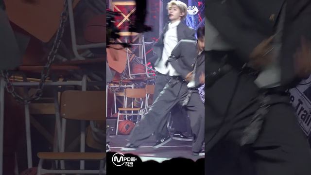 [MPD직캠] 엔하이픈 선우 직캠 4K 'Future Perfect (Pass the MIC)' (ENHYPEN SUNOO FanCam) | @MCOUNTDOWN_2022.7.7 смотреть онлайн