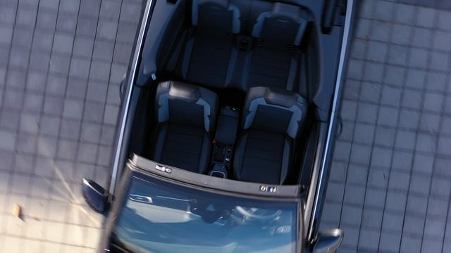 VW T-ROC Cabriolet R-Line Deep Black Perleffekt Schwarz 2022 | Innenraum | Exterior | смотреть онлайн