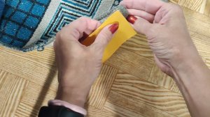 Проще простого закрепить углы ковров от загибов👍😍