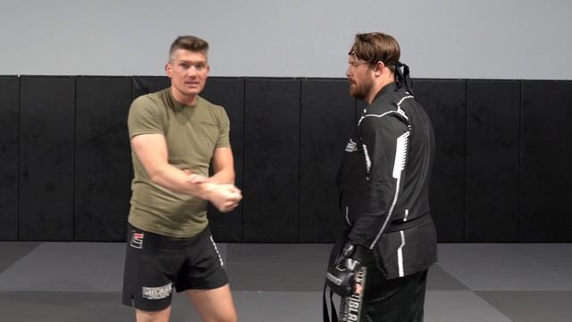This KARATE Technique Is A KO MACHINE! Here's How To Land It смотреть онлайн