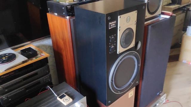 Technics SB-M4 + TRIO KA 4700 смотреть онлайн