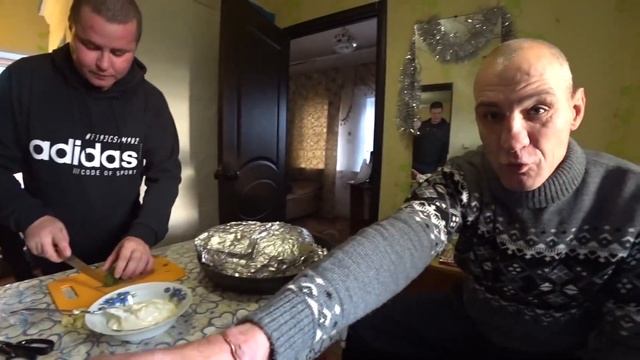 Жесть Крольчат Больше Нет !!! / Готовим Камчатского Огромного Краба в Русской Печи смотреть онлайн