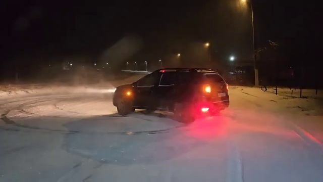 Рено Дастер дизель 4х4 на льду режим Авто смотреть онлайн