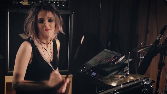 Motley Crue - Dr. Feelgood - Drum Cover by Lucy Peart смотреть онлайн