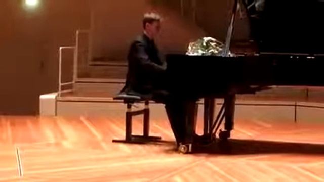 Шопен Вальс Играет В. Грязнов Берлинская филармония смотреть онлайн