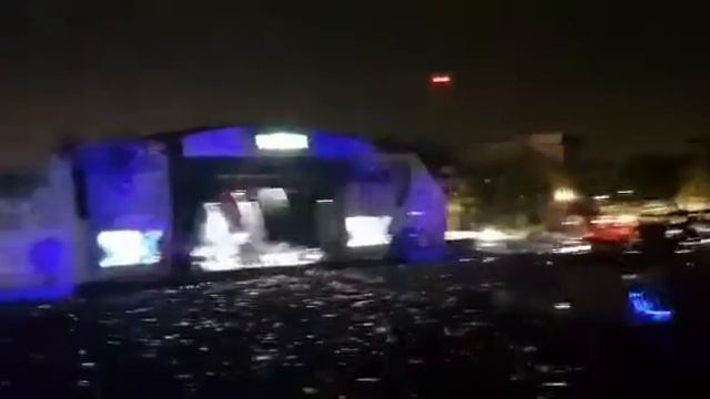 Gorillaz - Feel Good Inc @VL2018 смотреть онлайн