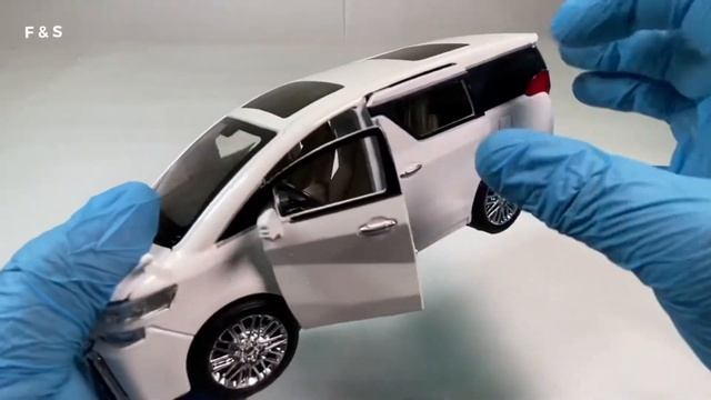 Toyota Vellfire - Unboxing (1/24) смотреть онлайн