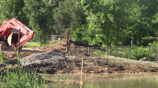 28 мая 2013 г. Ростов-на-Дону. Купание в Дону-1. смотреть онлайн