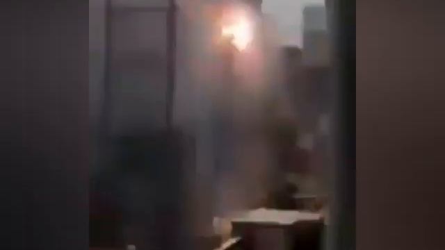 Короткое замыкание на ВЛ в городе смотреть онлайн