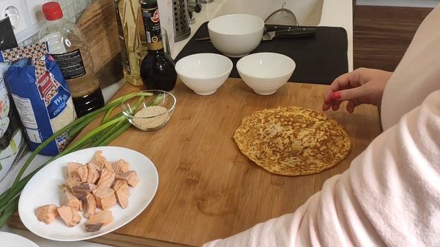 Сяке Чадзуке. Первый суп на канале! | Еда за 500 смотреть онлайн