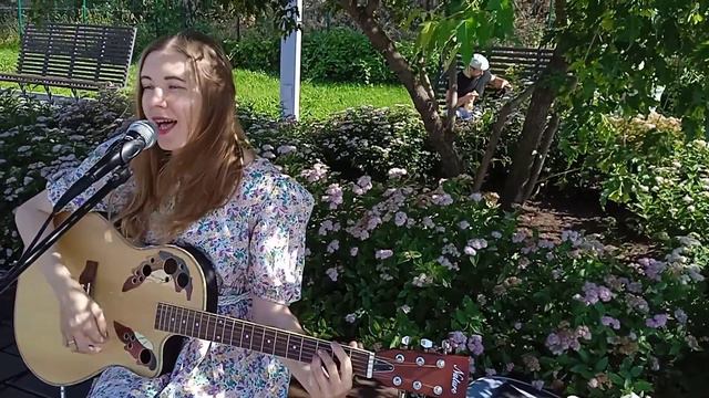 Счастье здесь и сейчас, авторская песня под гитару Ольга Кощеева #набережная #пермь #счастье смотреть онлайн