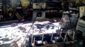 Как снимаю коленчатый вал с двигателя Я М З. 238. 99