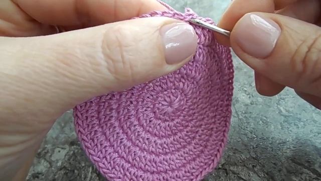 Незаметный переход на новый ряд при вязании крючком. смотреть онлайн