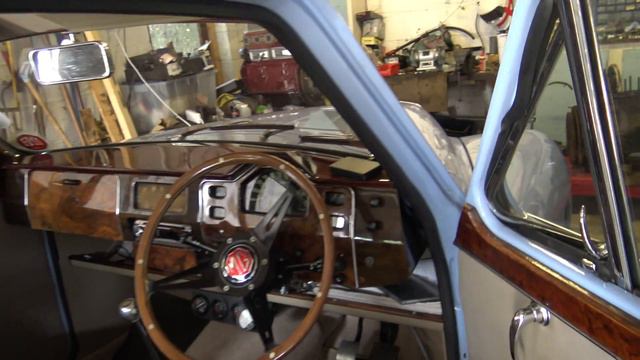 Modified 1957 MG Magnette ZB Varitone Pt1 смотреть онлайн