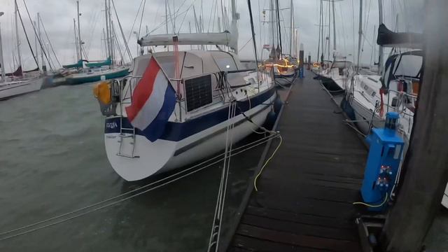 Storm in jachthaven Terschelling смотреть онлайн