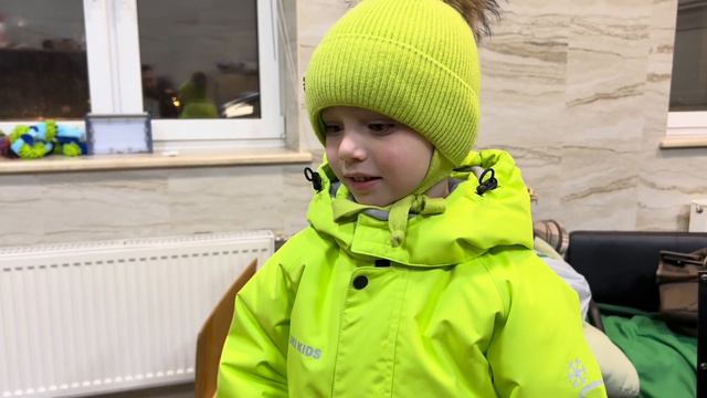 Питбуль Граф…Прогулка…Перевязка…Бос,Лорд и Леди знакомства…Давидик…Поздравление…Хаш…Подарки… смотреть онлайн