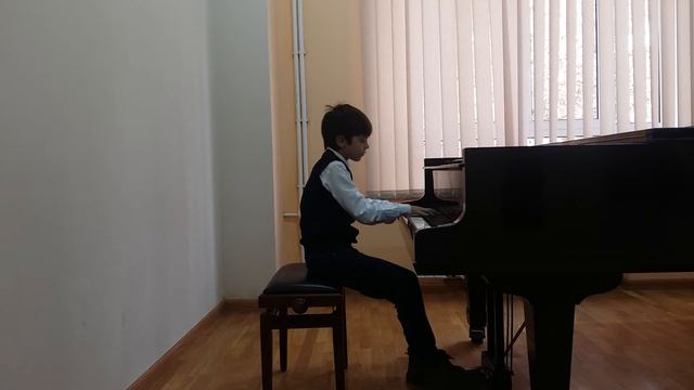 Eduard Gevorgyan, MacDowell, Witches Dance смотреть онлайн