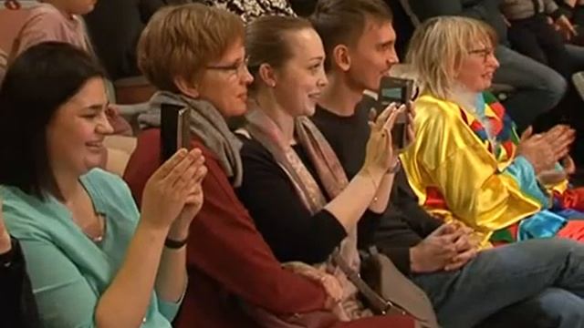 В Курском цирке зажигают огни смотреть онлайн
