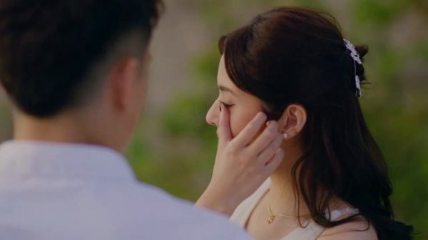 REGAL STUDIO PRESENTS "Love in the Rearview Mirror" | Episode 115 (3/5) | Regal Entertainment