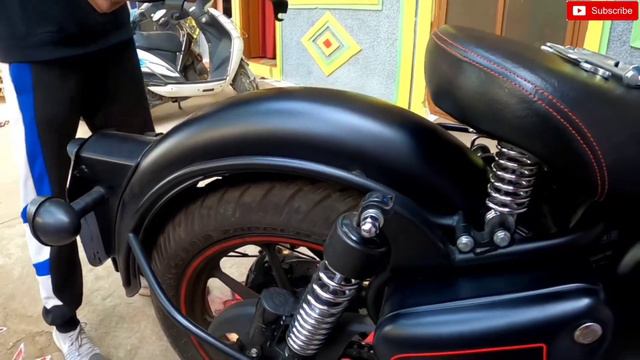 Royal Enfield Classic 350 Stealth Black Modification BOBBER 😍Style||@home||Remove & Mount Back Seat смотреть онлайн