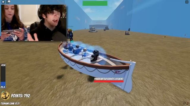 Survive the TSUNAMI! (Roblox) смотреть онлайн