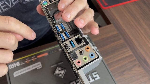 PLACA MÃE ASROCK B450M STEEL LEGEND É BOA? REVIEW 2023 смотреть онлайн