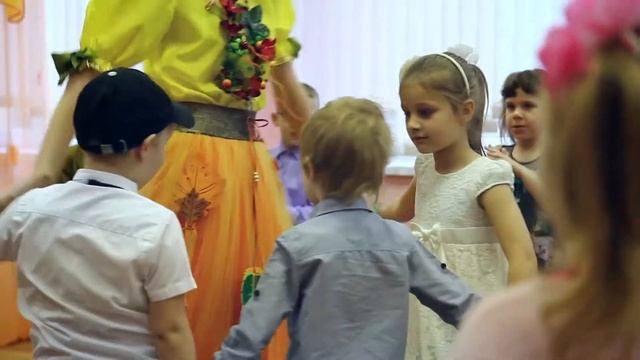 Осенний утренник в детском саду смотреть онлайн