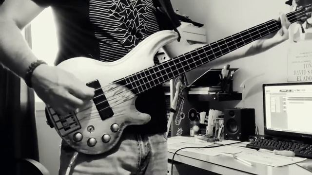 Nirvana - Breed Bass cover (tabs in description) смотреть онлайн