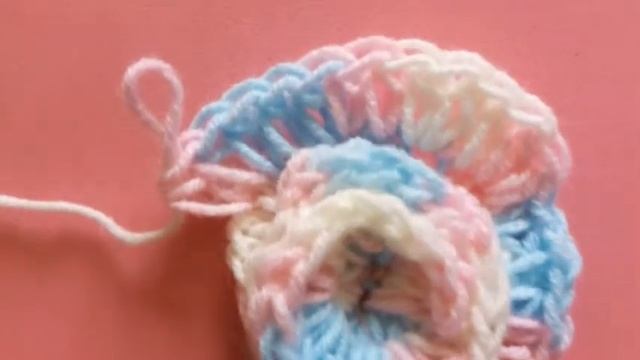 ЦВЕТОК- ДЕКОР ВЯЖЕМ, КАК - ВСЕМ РАССКАЖЕМ! ПОШАГОВАЯ ИНСТРУКЦИЯ. смотреть онлайн